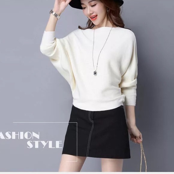 Dolman Sleeves Knit Top - Picture 5 of 10